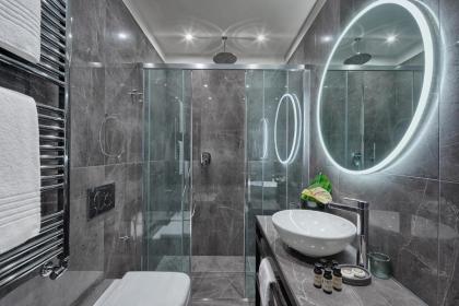 Hotel American-Dinesen - image 8