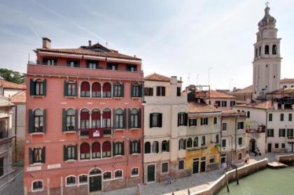 Palazzo Schiavoni Residenza d'epoca - image 20