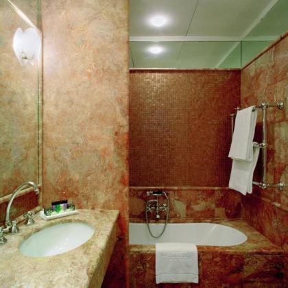Bauer Palazzo - image 9