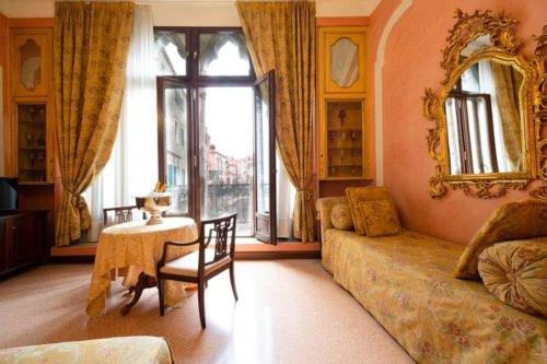 Hotel San Moise - image 2