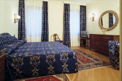 All Suites Torre Dell Orologio - image 1