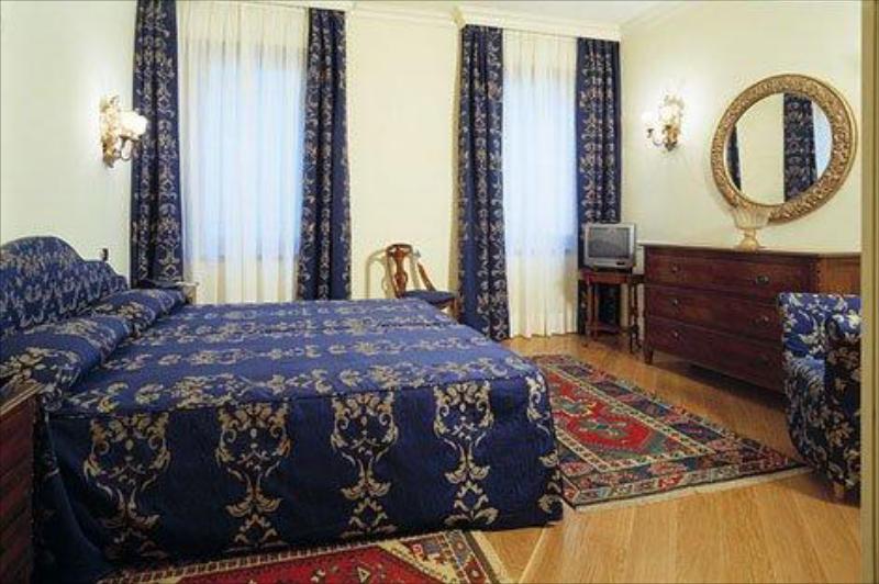 All Suites Torre Dell Orologio - main image