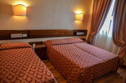 Hotel Le Boulevard - image 11