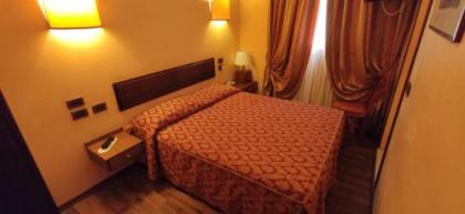 Hotel Le Boulevard - image 2