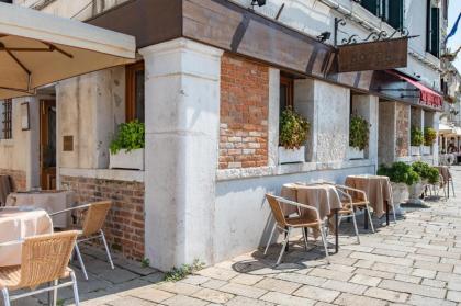 Antiche Figure Hotel - image 5