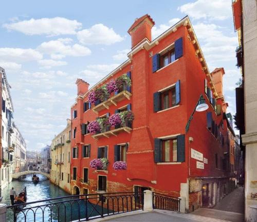 Hotel Mercurio - main image