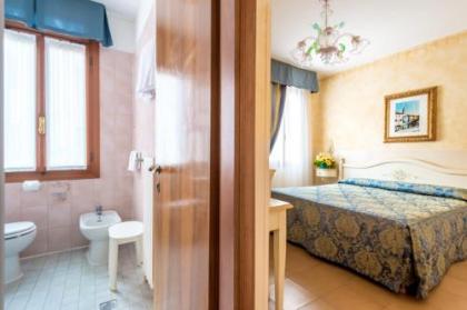 Hotel Mercurio - image 9