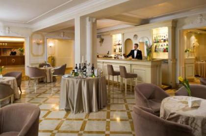 Hotel Carlton On The Grand Canal - image 15