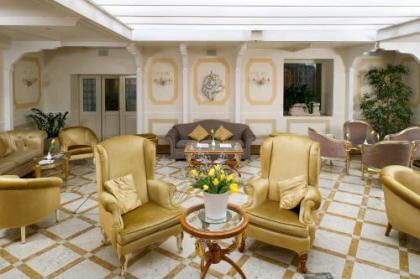 Hotel Carlton On The Grand Canal - image 8