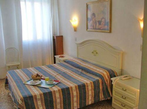 Hotel Airone - image 4