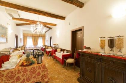 Palazzo Guardi - image 10