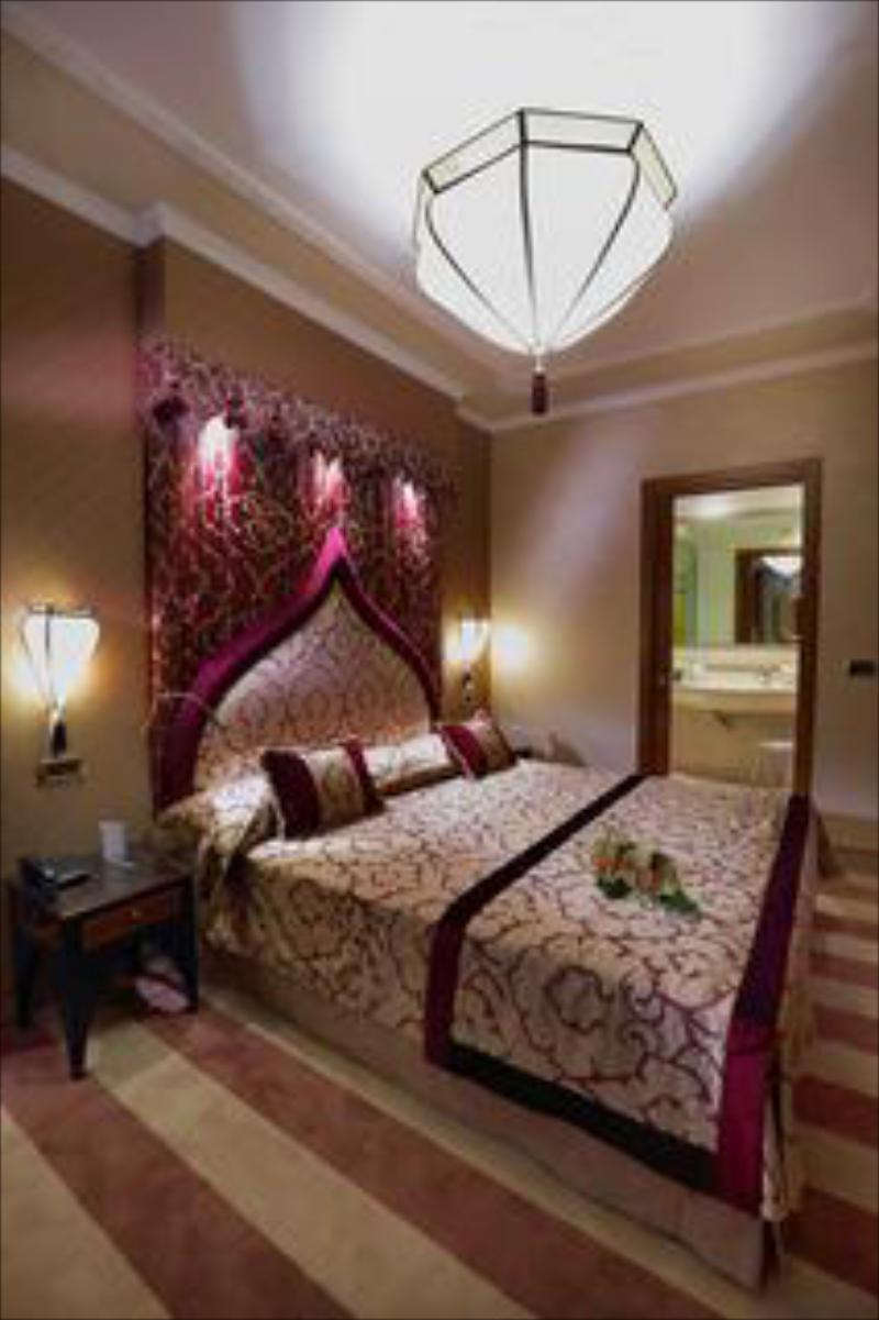 Ai Mori D Oriente Hotel - image 2