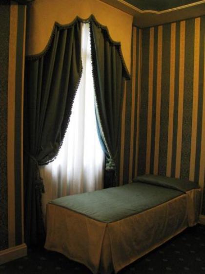 Hotel Belle Epoque - image 14