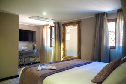 Alle Guglie Boutique Hotel - image 4