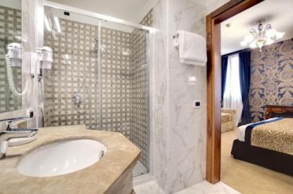 Hotel Casanova - image 18