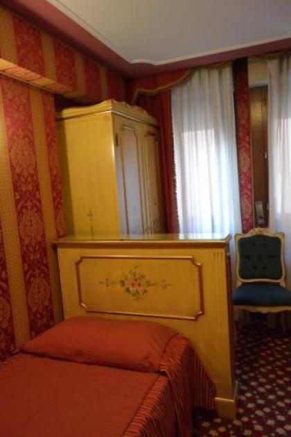 Hotel Belle Arti - image 14