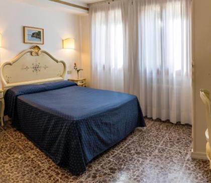 Hotel Guerrini - image 13