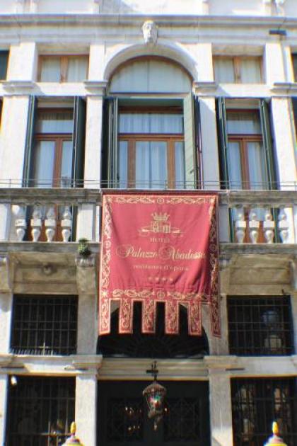 Hotel Palazzo Abadessa - image 3