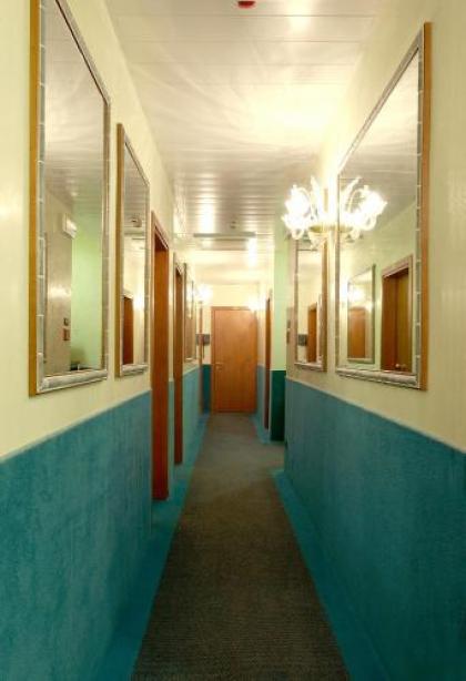 Atlantide Hotel - image 13