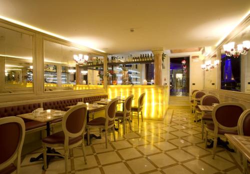 Hotel Alcyone - image 3