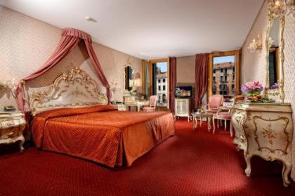 Hotel Rialto - image 12