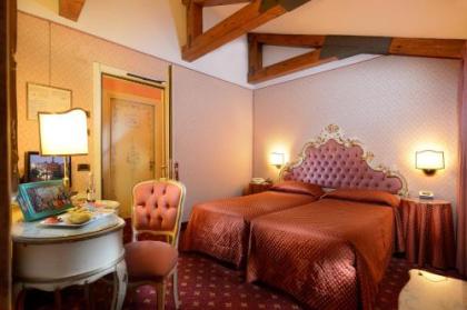 Hotel Rialto - image 14