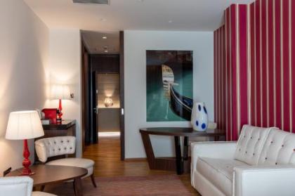 Courtyard by Marriott Venice Airport - image 11