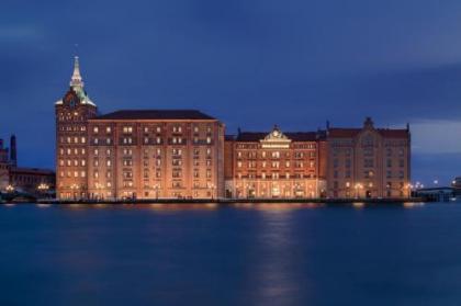 Hilton Molino Stucky Venice - image 1