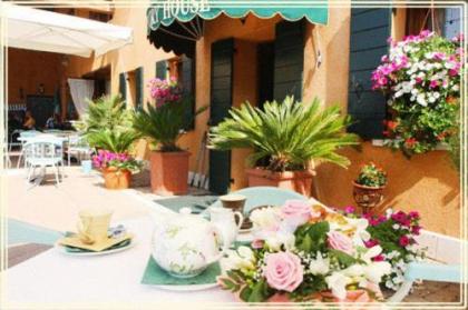 Country House Country Club - image 12