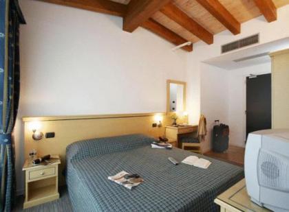 Hotel Mary - image 1