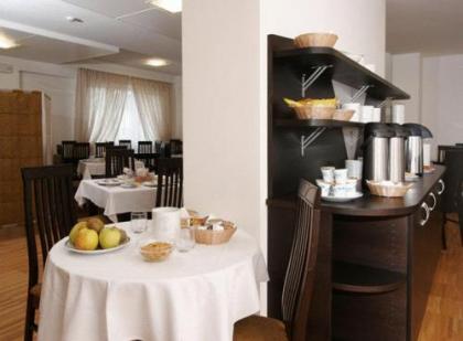 Hotel Mary - image 15