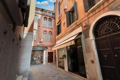Residenza Manin Apartments - image 9