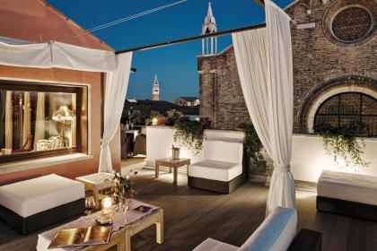 B&B Bloom Settimo Cielo - image 1