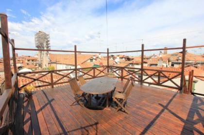 City Apartments Rialto Market - image 13