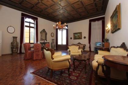 City Apartments Rialto Market - image 7