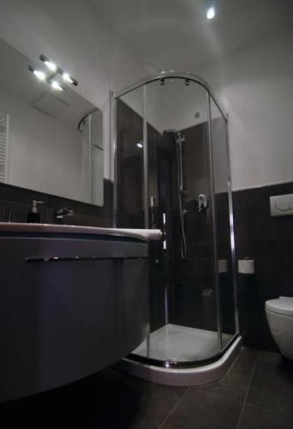 Sarai Apartments - image 20