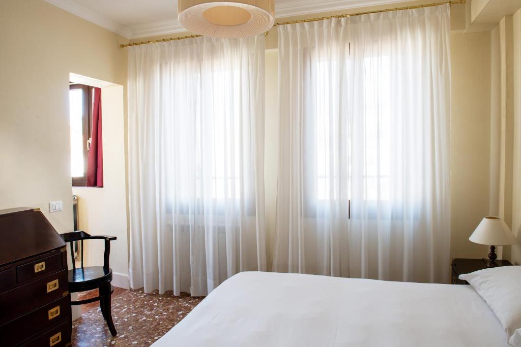 Hotel Agli Alboretti - image 4