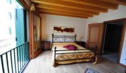 Alberghiera Venezia - image 1