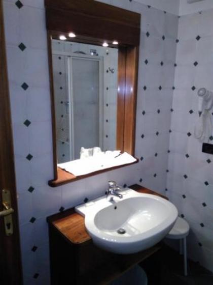 Albergo Al Gobbo - image 11