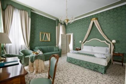 Una Hotel Venezia - image 4