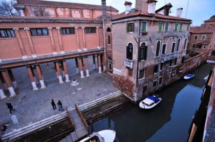 Alla Vigna - Room Only - image 11