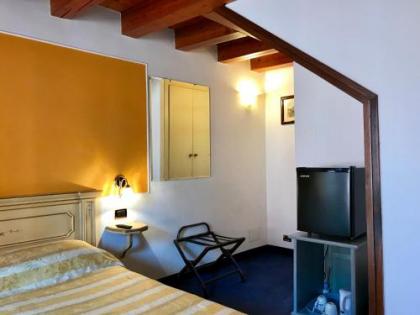 Alla Corte Rossa - image 15