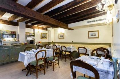 Hotel Al Ponte Mocenigo - image 11