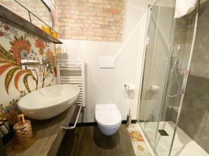 Rigoletto Charm - image 9
