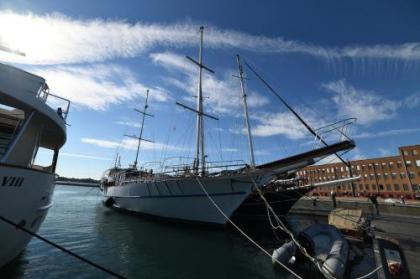 Venezia Boat & Breakfast Caicco Freedom - image 10