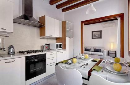 Salmaso Apartments - image 11