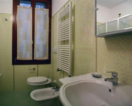 Salmaso Apartments - image 23