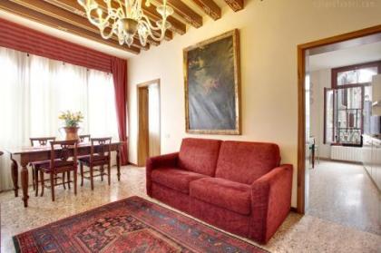 Palazzo Schiavoni Suite-Apartments - image 17