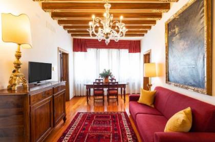 Palazzo Schiavoni Suite-Apartments - image 9