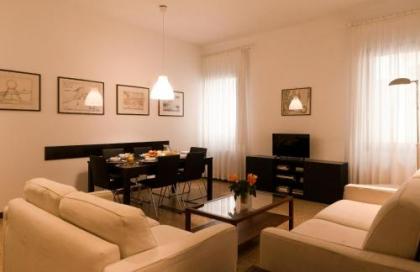 Residence Ca' Foscolo - image 18